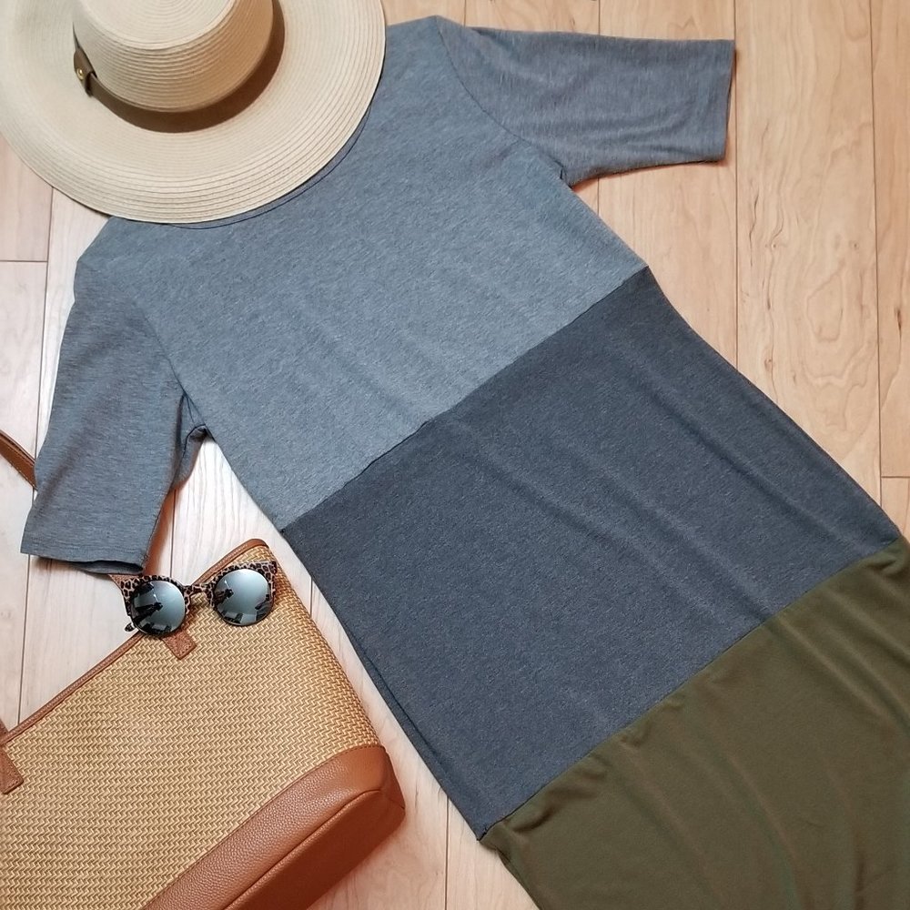 LuLaRoe M Julia Dress